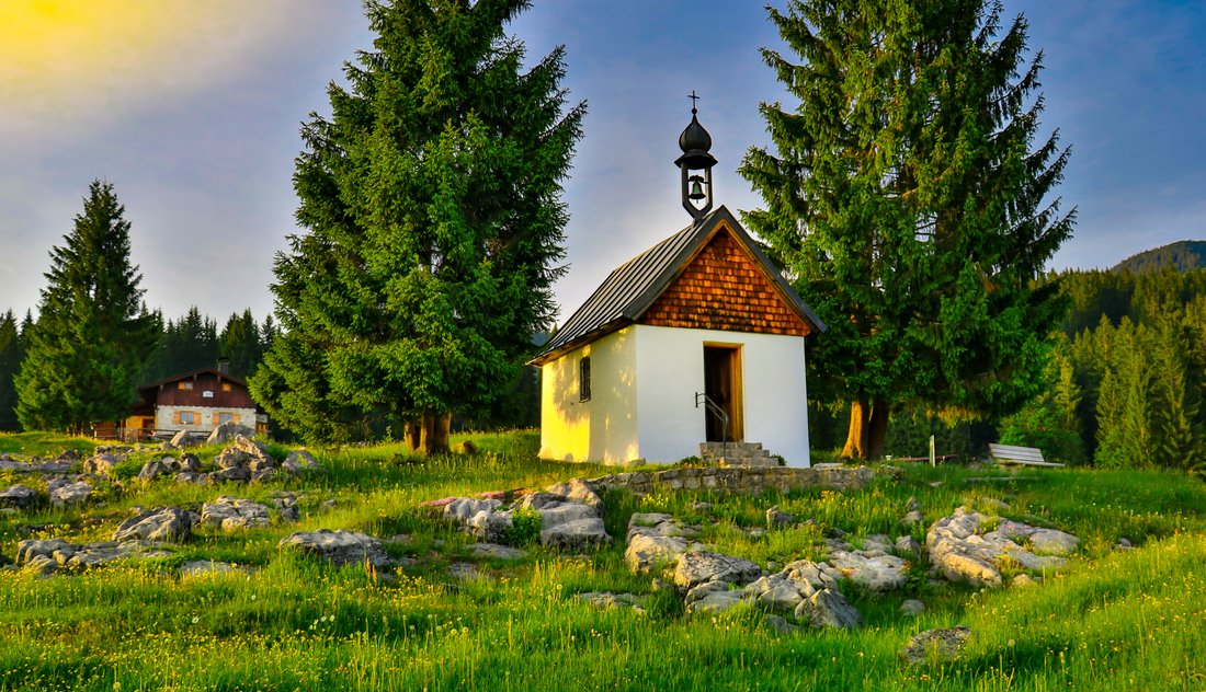 Chapel on the Winklmoos-Alm
